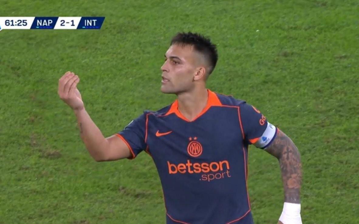 意甲：劳塔罗与孔蒂再起冲突，昔日师徒赛场激烈对骂