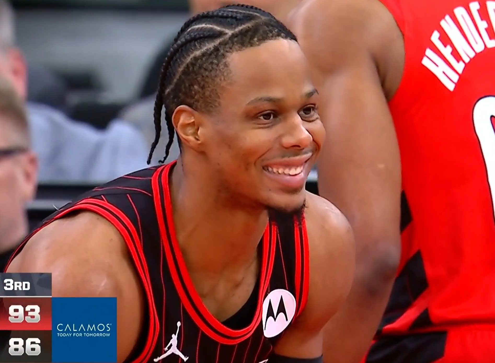 开拓者4大主力缺阵，10人轮换出场！杨瀚森看清斯普利特表面一套