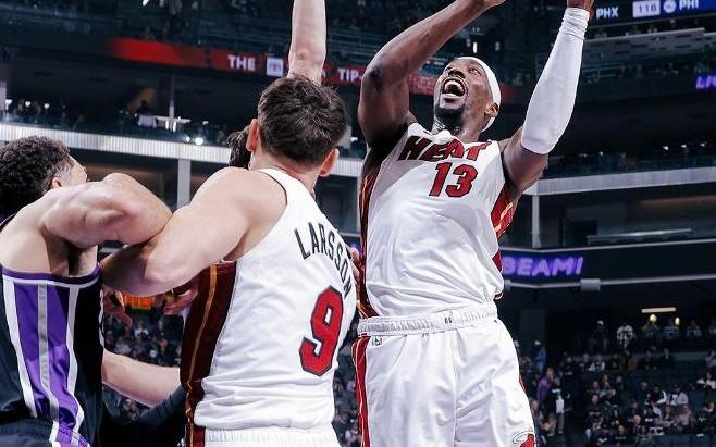 阿德巴约25+7+5鲍威尔22分，威少三分失准6中1，热火复仇国王