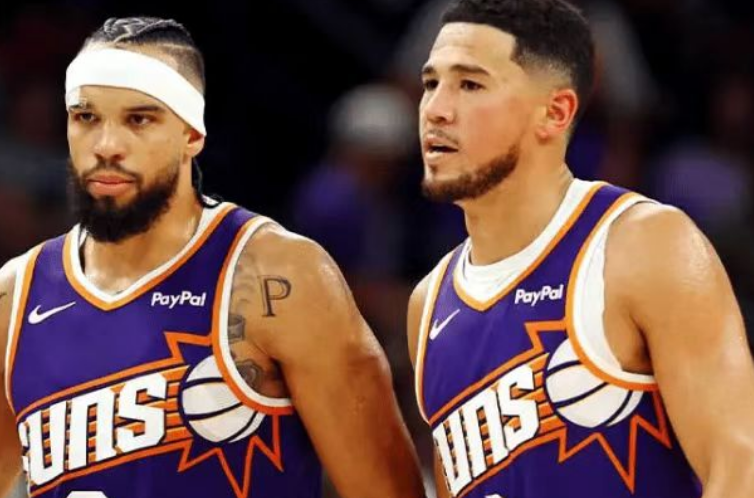 今日的NBA常规赛结束了所有比赛，最新积分榜如下！