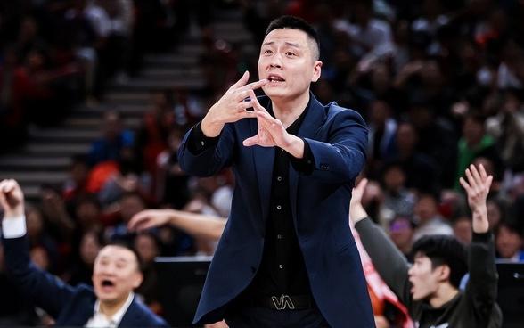 刘炜、卢伟、丁伟！谁会成为CBA新赛