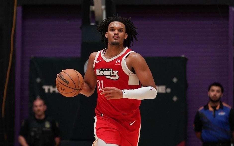 场均准三双!开拓者会考虑签下二队的这位全能型后场吗