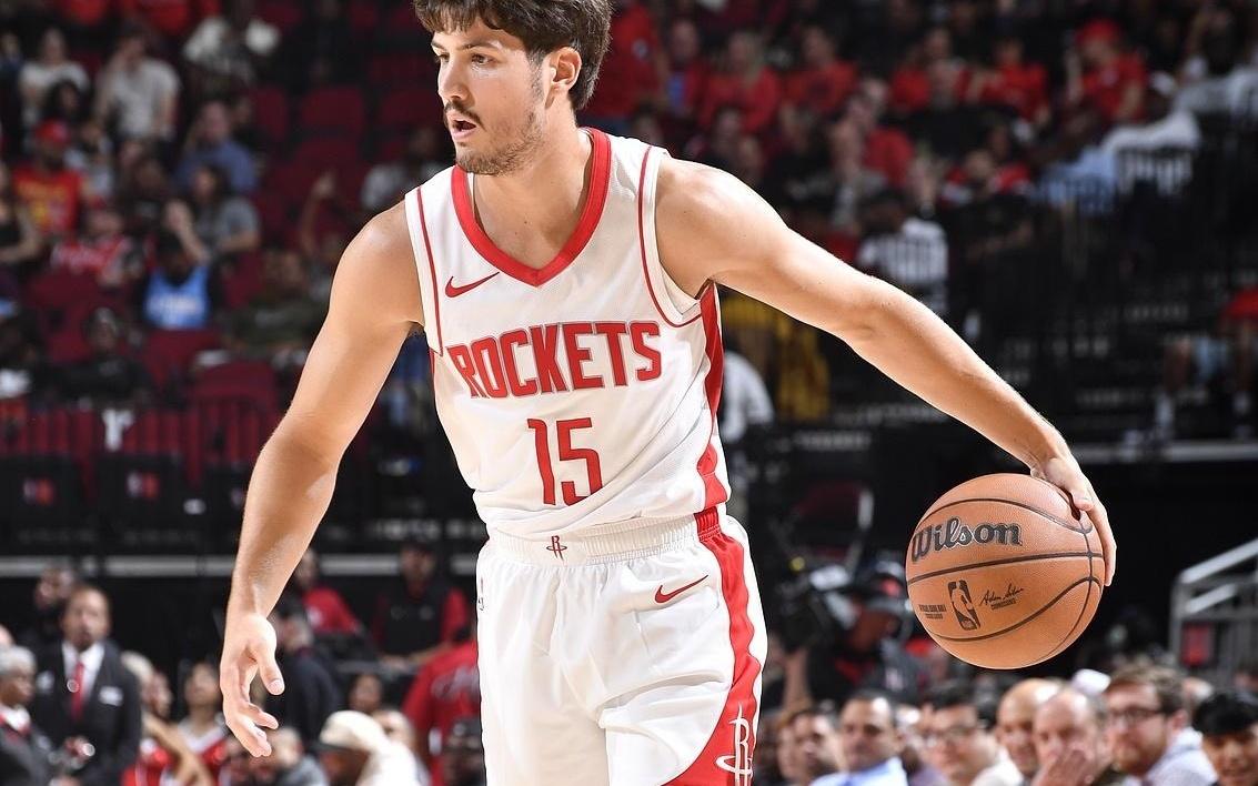 合砍62分，仅3次助攻！新控卫解放火箭队双核，2人转入主攻模式