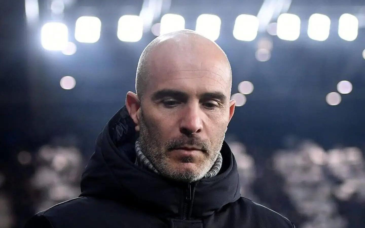 TA：蓝军战术框架成型，但马雷斯卡仍难