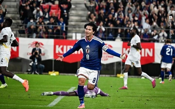 南野拓实：佐野海舟的传球很棒我们本