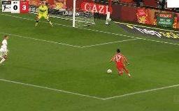 【德甲】凯恩替补登场戴帽拜仁5比0