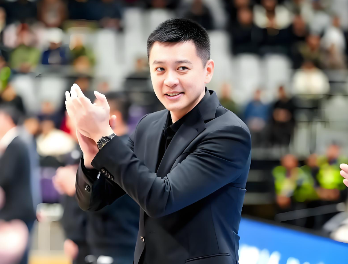 计划之内辽宁队被广州淘汰出局，杨鸣