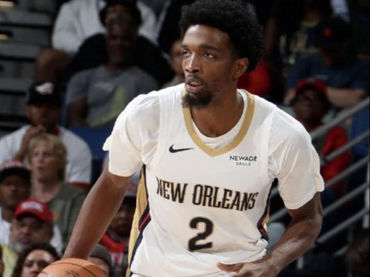 惊爆！交易大戏闪亮登场！3换1，湖人这是盯上哪位大咖了