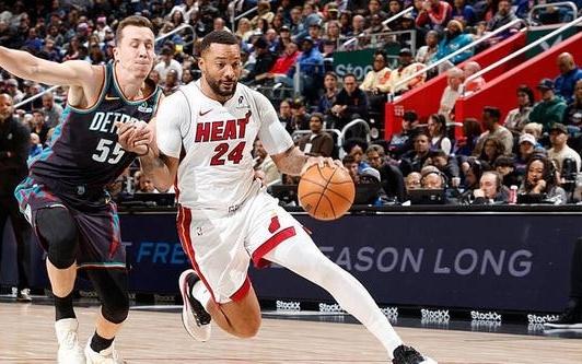 鲍威尔36分坎宁安31+8+11热火胜活塞