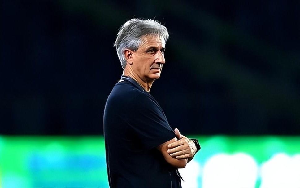 中超传奇教练重出江湖，竞聘国足帅位