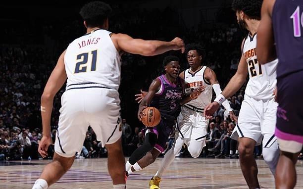 给技术统计打崩了森林狼队记：掘狼之