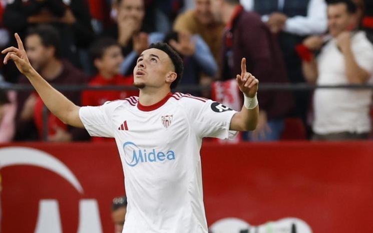 英媒：利兹联、伯恩茅斯与桑德兰希望