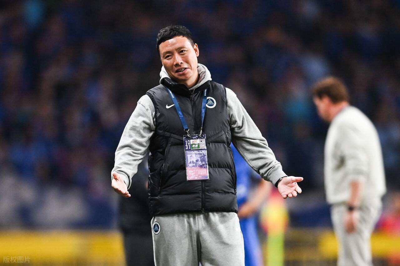 陈涛带领深圳新鹏城保级成功，未来何时续约，本人首次回应