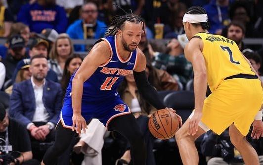 布伦森29+9阿努诺比25+8尼克斯客场送步行者12连败