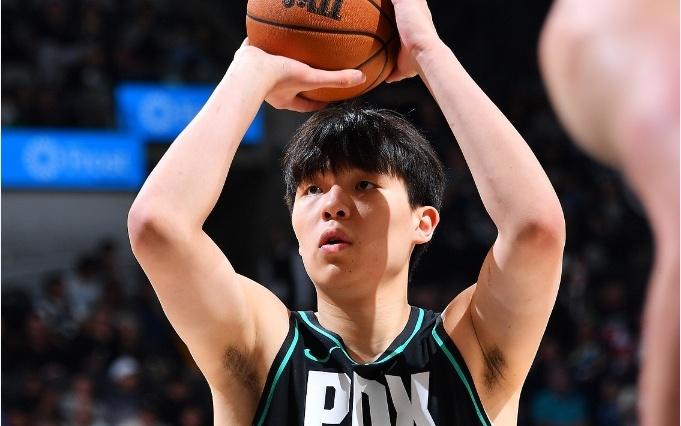 杨瀚森第20场DNP！开拓者大胜热火4连胜阿夫迪亚伤退热巴32+10