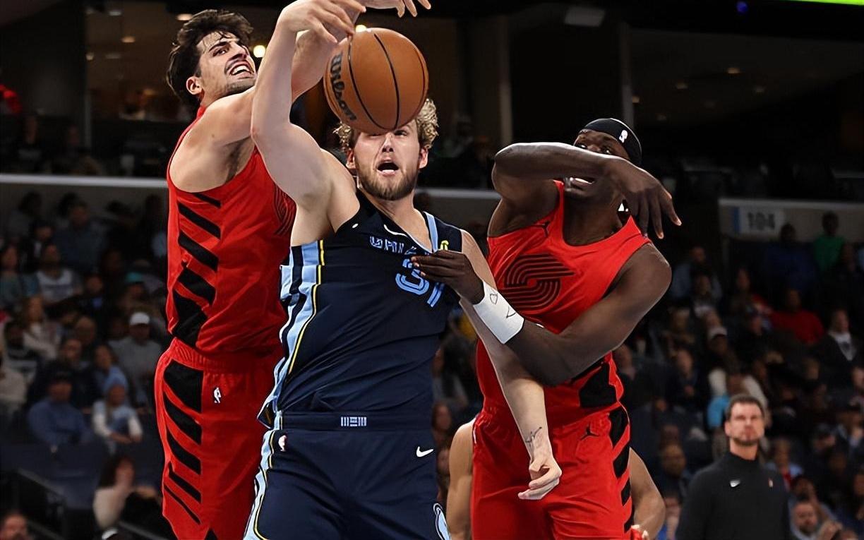 离开火箭后事业迎来了转机!灰熊内线新援的状态真是相当不错