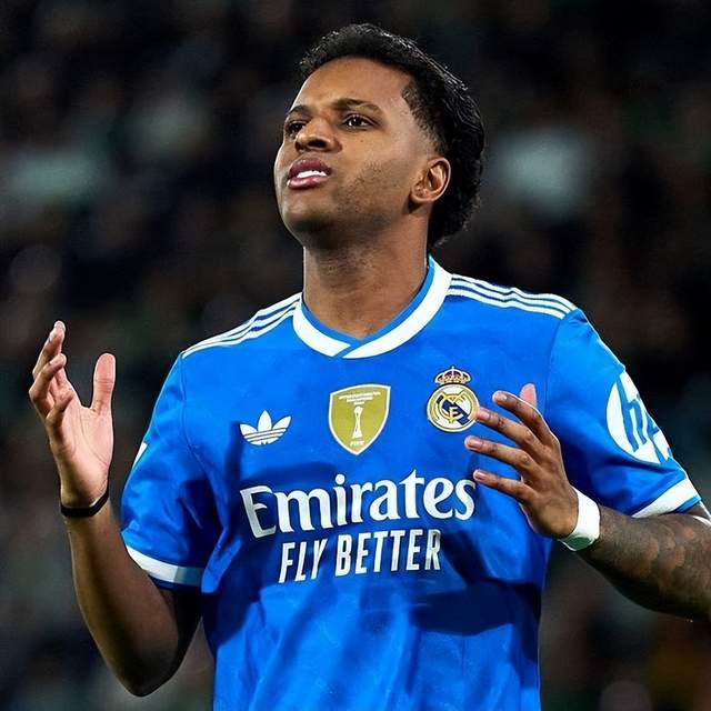 30场0球！皇马8000万先生断崖式滑坡：奔向41年尴尬纪录