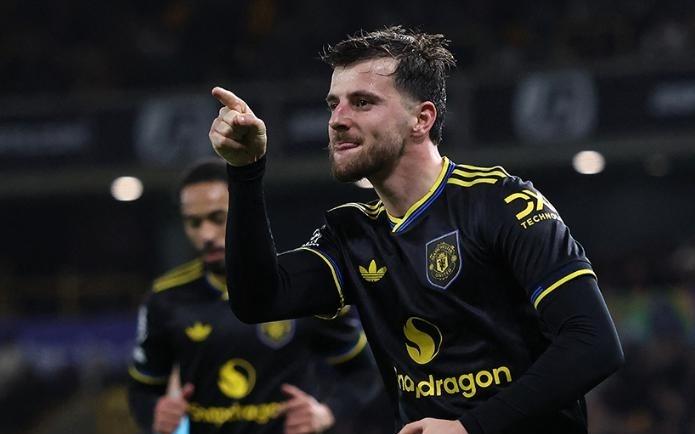 足坛一夜动态：AC米兰大逆转登顶意甲