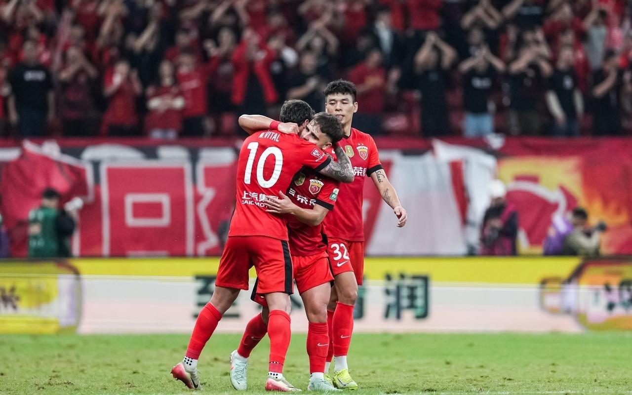 随着海港30，申花10，蓉城12，中超争冠形