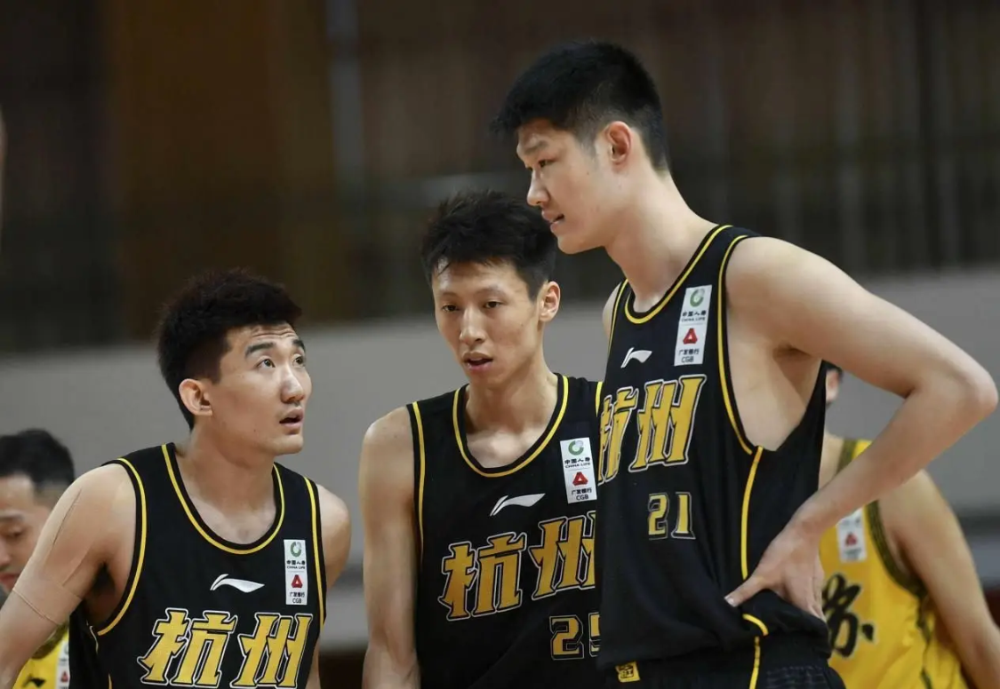 CBA库里回归！热身赛2战均砍全队最高