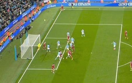 英媒：利物浦质疑进球被吹很荒谬VAR