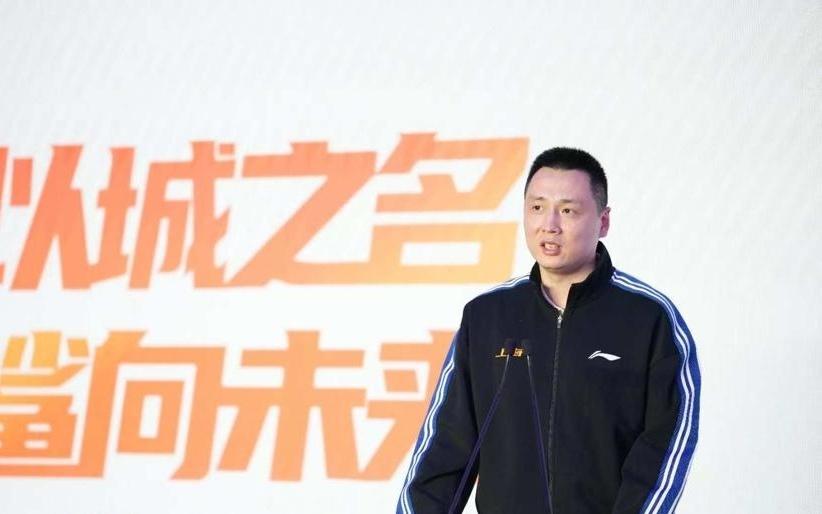 鲨向未来！上海久事男篮出征CBA新赛