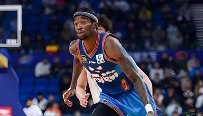 CBA四川队欠薪面临退赛，广东有意拿