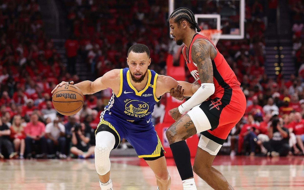 火箭新超六稳了3场轰63分，再进17记三分，难怪会送走23岁新星