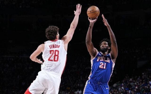 申京：NBA中恩比德最难防守我状态好