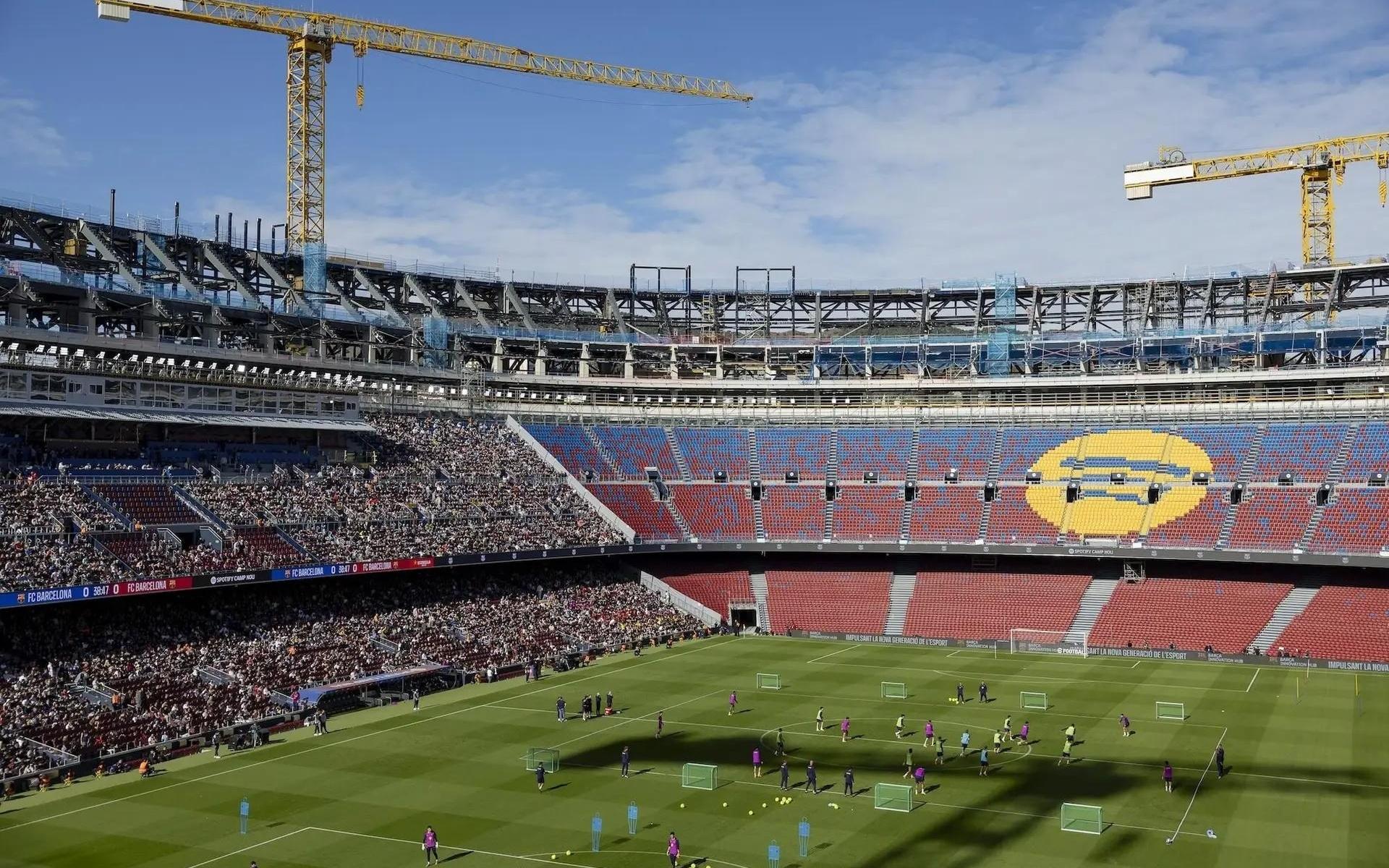 TA：巴萨回家了，但围绕诺坎普的纷争与