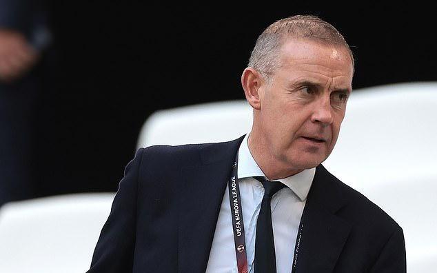 伯利再挖布莱顿，邮报：前布莱顿技术总