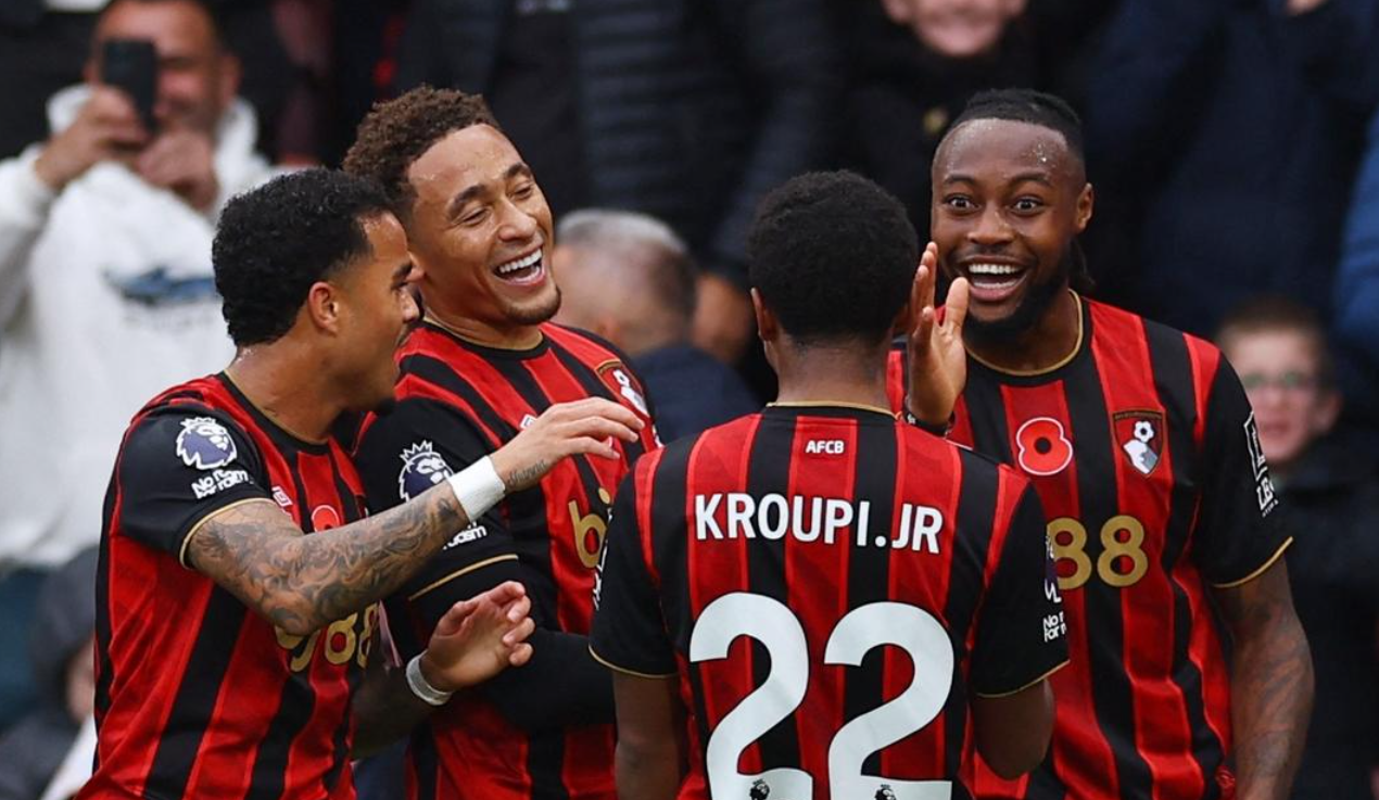 英超最新积分战报：大黑马升第2，曼城掉出前4，热刺超越曼联