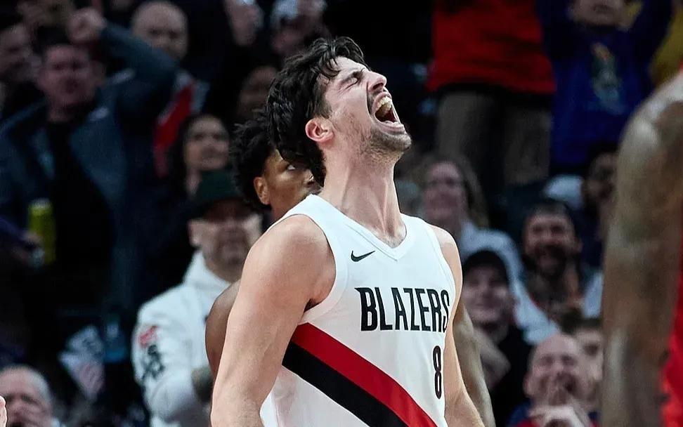 8失误+末节仅6分！杜兰特低迷，火箭末节一波流10699逆转开拓者