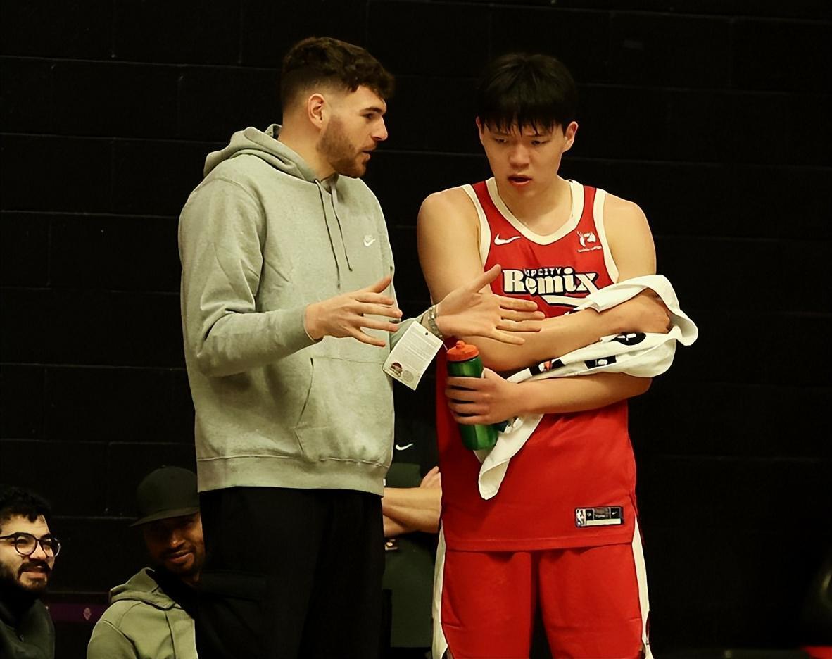 24分+21篮板+7助攻+6盖帽！克林根这么打下去，杨瀚森真没机会了