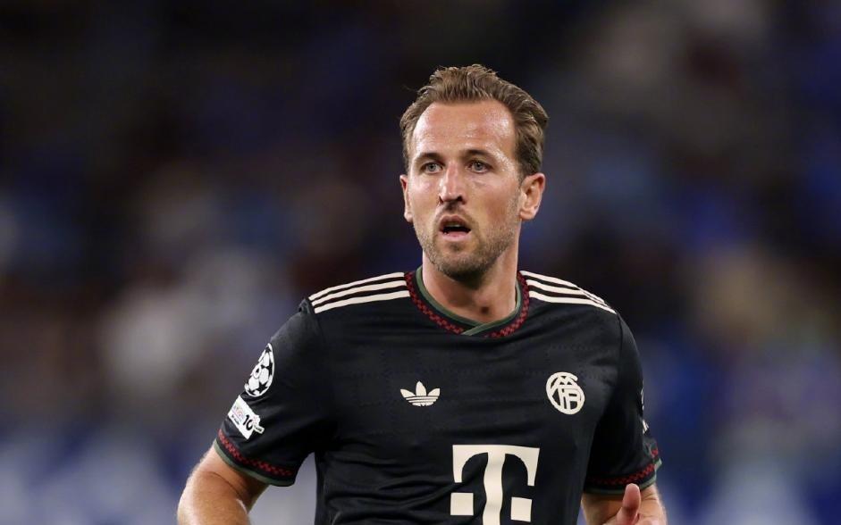 凯恩14战造25球，拜仁41逆转科隆，14连胜超AC米兰独享历史第一