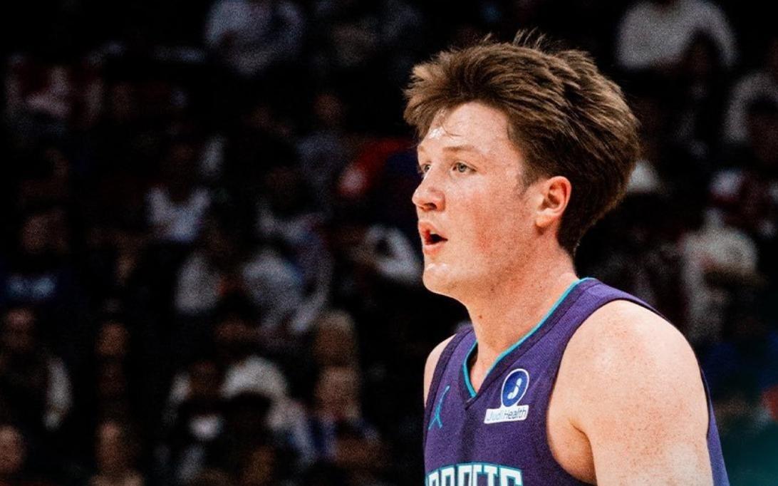 鹰王19+13+9难救主，榜眼31分超级新秀4记三分，黄蜂复仇老鹰