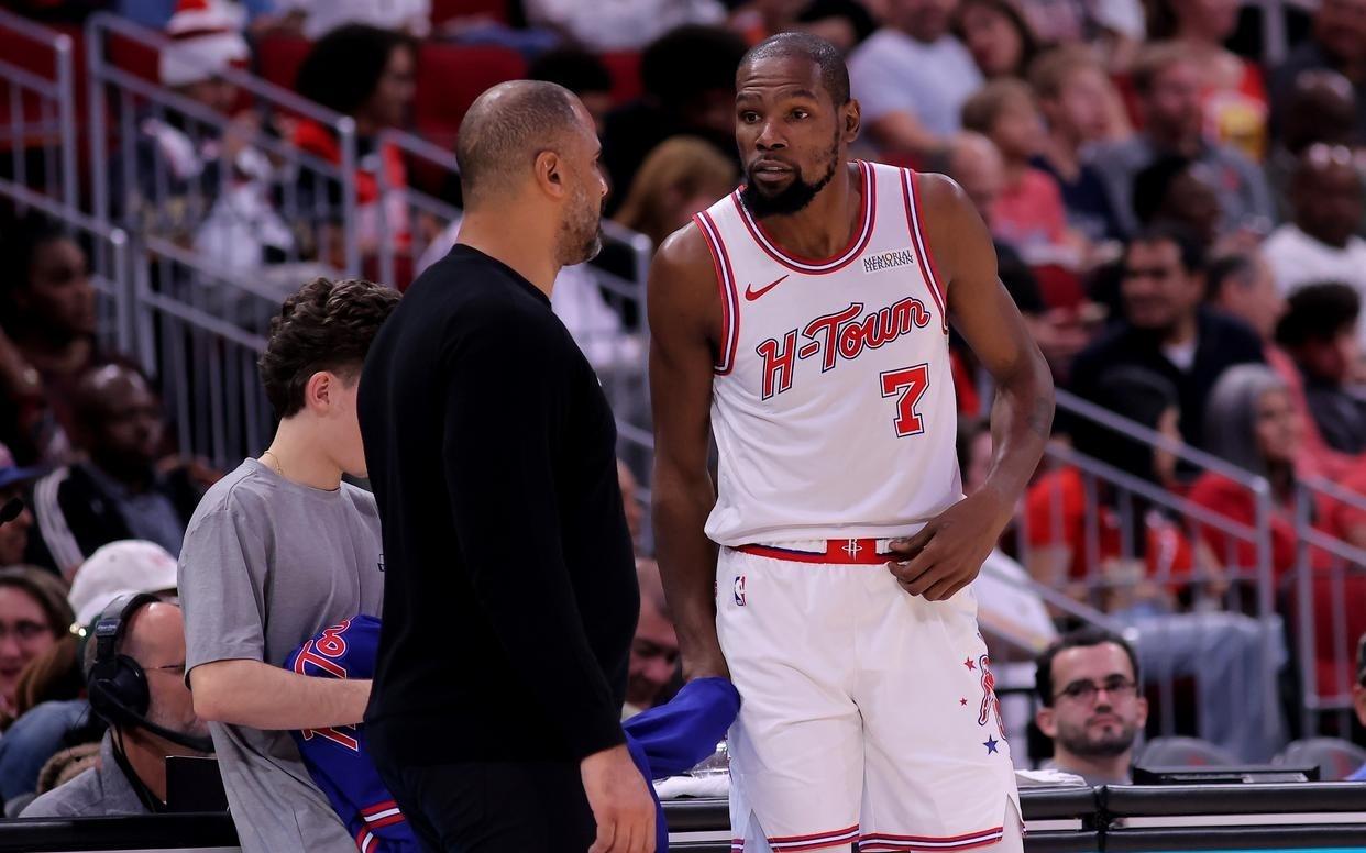 3射手轰46分+9记三分!杜兰特主动放权火箭外线射手群悄然崛起