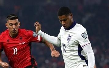 传中助凯恩破门，拉什福德收获职业生涯第100个助攻