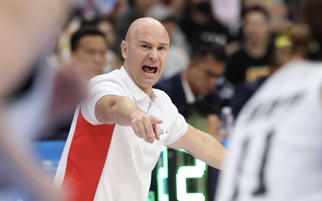 四川女篮全运决赛期待“复仇”主教