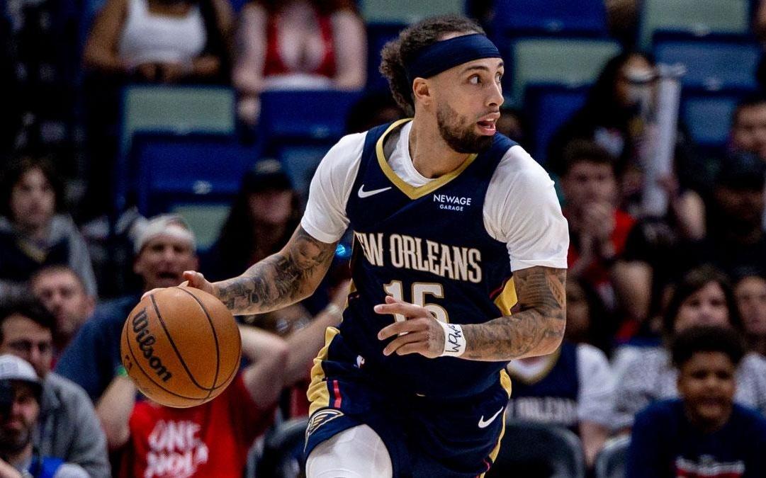 罚款2000美元，NBA对阿尔瓦拉多处以