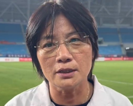 水庆霞：我是盐城人为盐城队加油，苏超爆火更注重的是比较纯粹