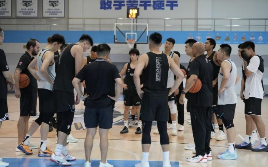 媒體人：十一假期北京男籃只休息兩天