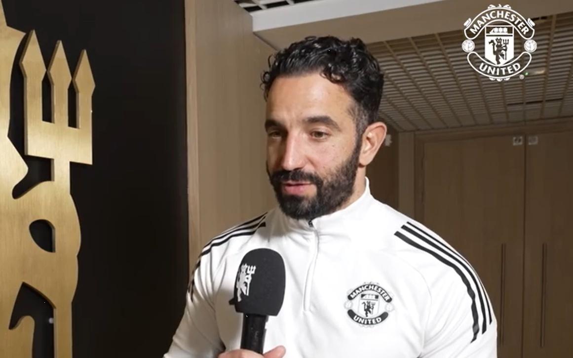 阿莫林谈利物浦三连败：我只专注于曼联，我们今年变得更好了