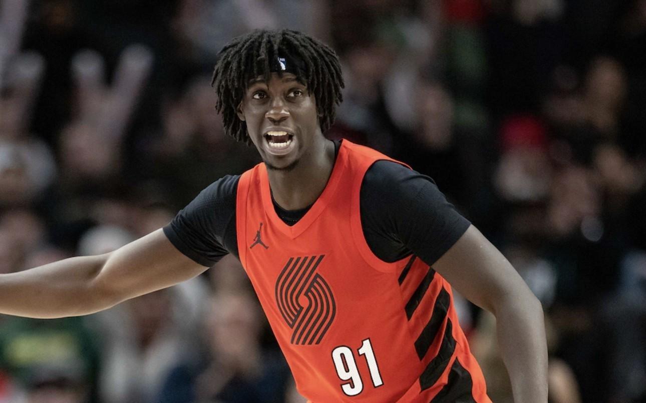 官方：开拓者将西索科的双向合同转为正式合同，并裁掉吕佩尔