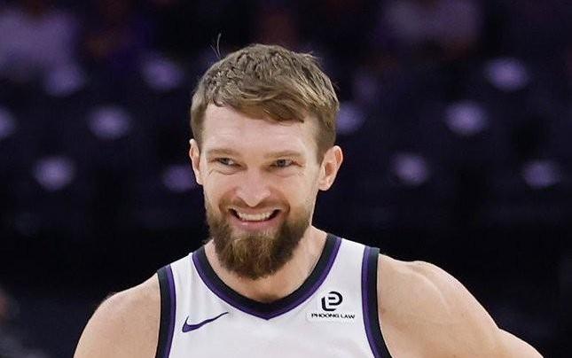 湖勇船是你吗国王媒体：一支加州球队