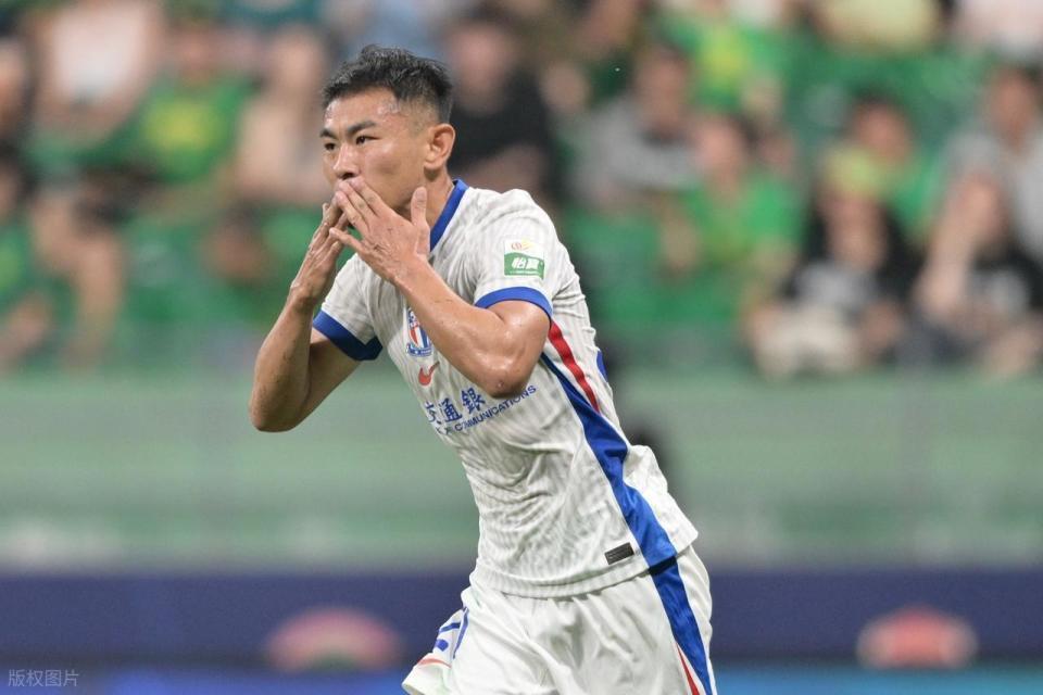 祝福！38岁于汉超不与申花续约+计划