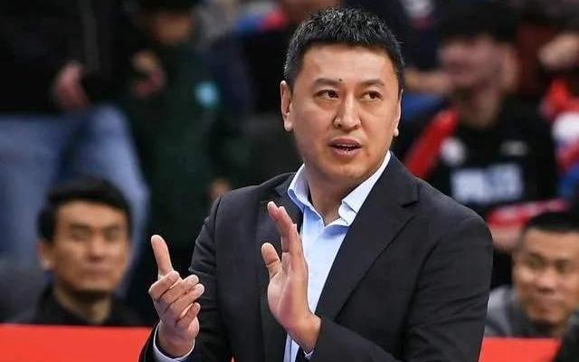 辽籍教头成香饽饽！同曦男篮宣布换帅