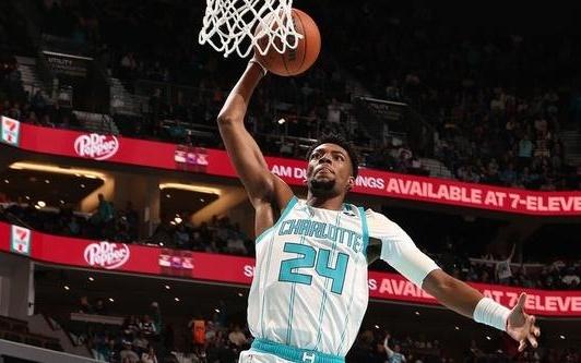 米勒26+8霍勒迪25+5黄蜂力克开拓者取4连胜