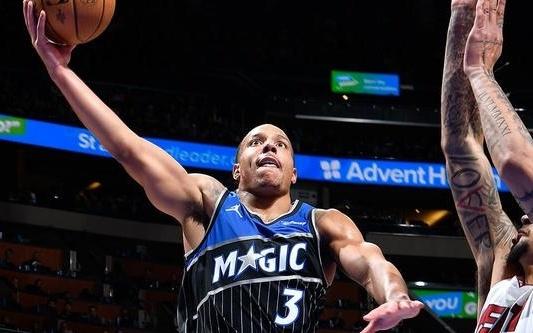 贝恩37分鲍威尔21+7魔术胜热火挺进