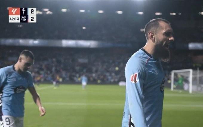 伊格莱西亚斯西甲对巴萨已打入5球，